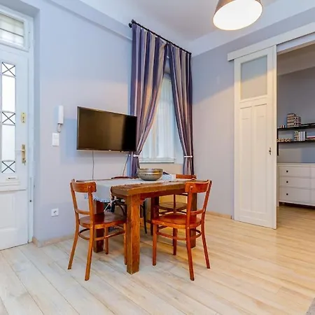 Cityscape Retreat By Nw Apartamento Budapeste